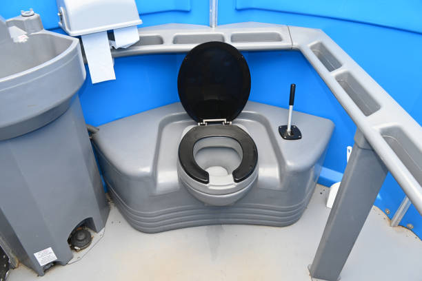 Best Porta potty rental near me  in Lake Holiday, IN
